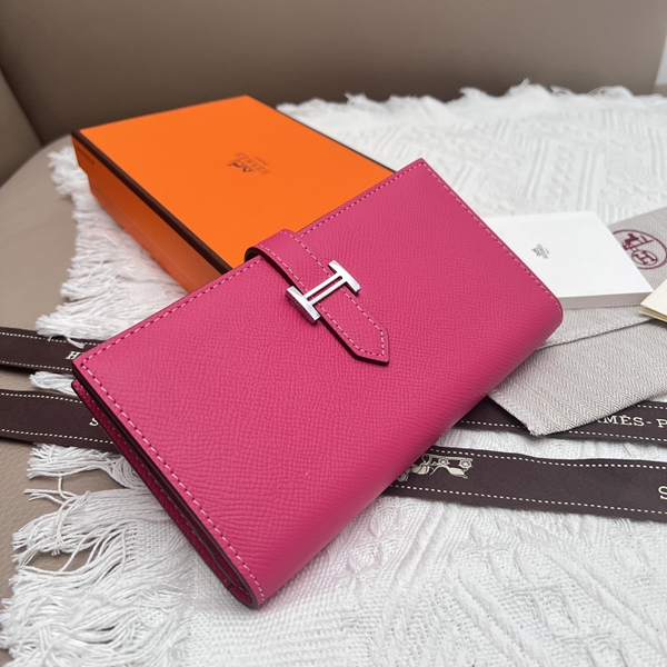 エルメス財布コピー背面デザイン